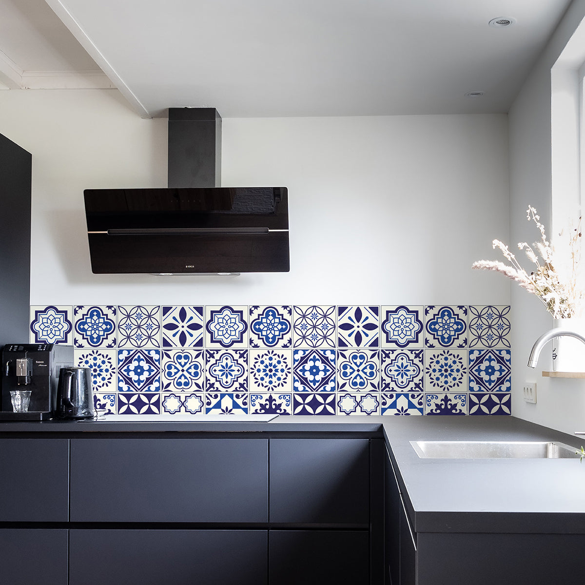 Fresoms Wrap in a Kitchen
