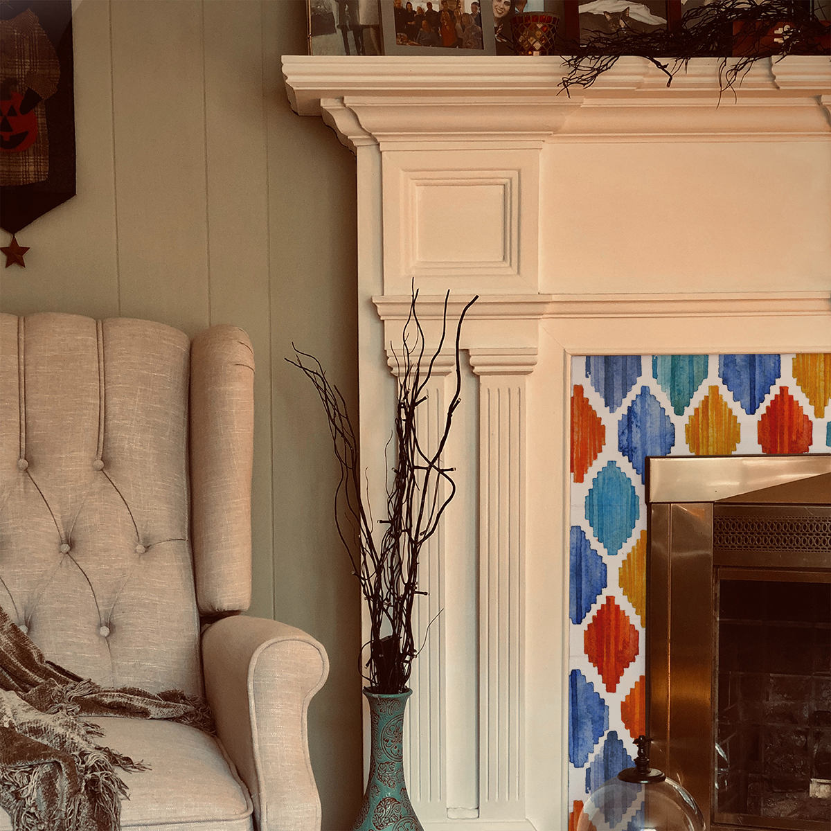 Seiliu Wrap on a Fireplace